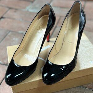 Size 8 Christian Louboutin Patent Pump